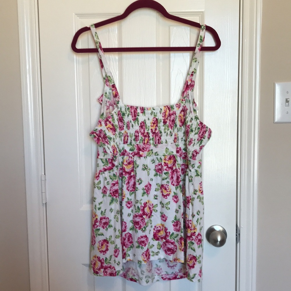 NWT Torrid Rose Ruffle Top - Picture 6 of 9